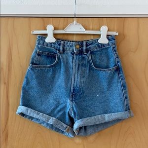 Zara Denim Shorts size 00